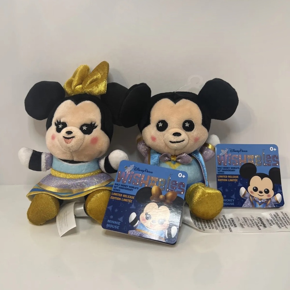 Brand New Disney Parks WDW 50th Mickey and Minnie Wishables